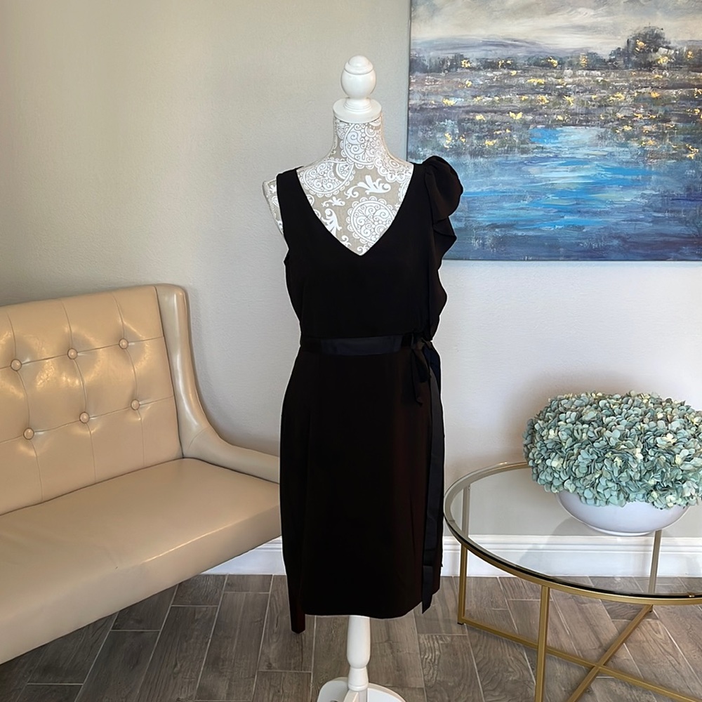 New York & Company Dress in Black, Size 6. NWT